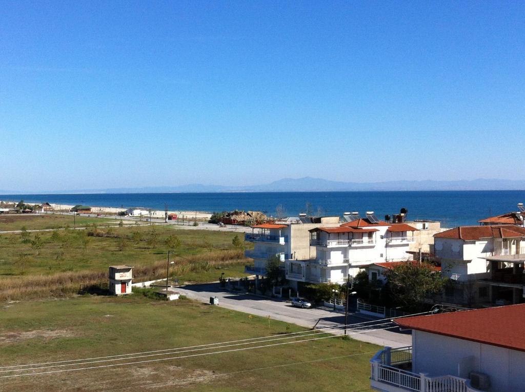 Hotel Europe Inn Paralía Buitenkant foto